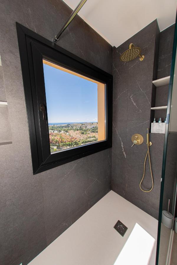 Amazing Apartment With Stunning Views ماربيا المظهر الخارجي الصورة