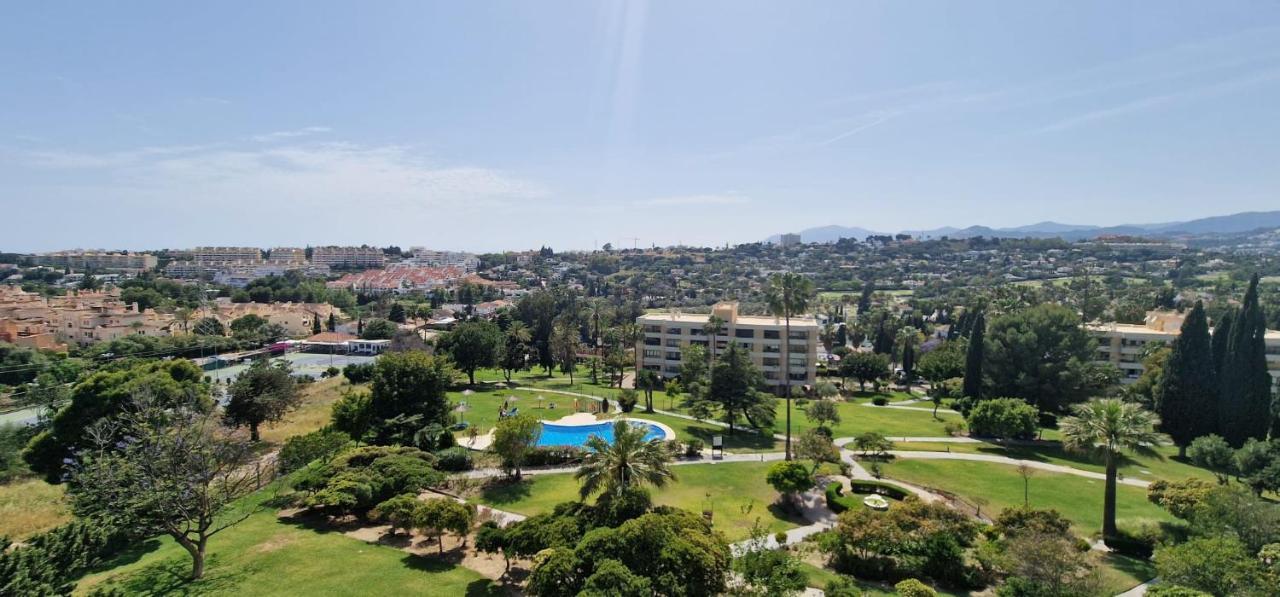 Amazing Apartment With Stunning Views ماربيا المظهر الخارجي الصورة